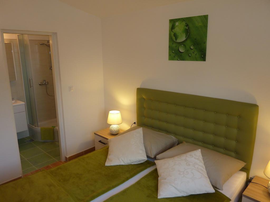 Apartments Ori Tkon Zimmer foto